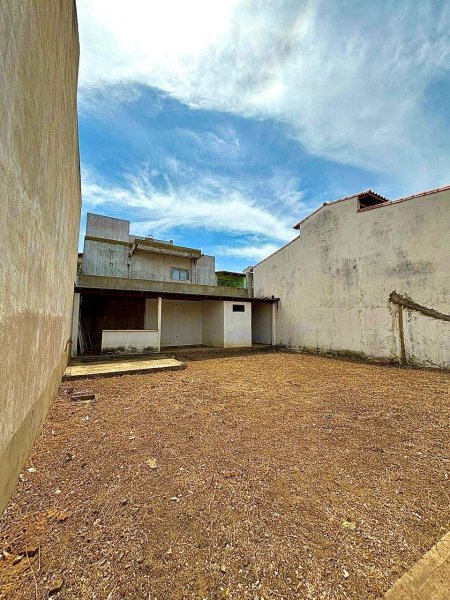 Terrenos Residencial en excelente Urbanización Nueva Barcelona