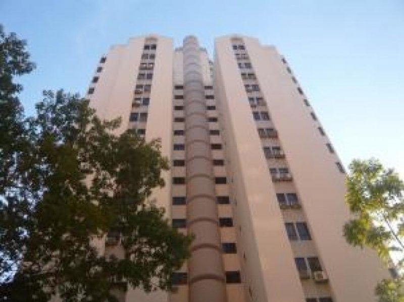 Foto Apartamento en Venta en El Bosque, Valencia, Carabobo - BsF 55.000.000 - APV82719 - BienesOnLine