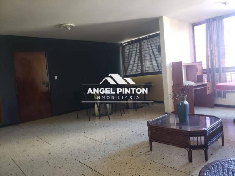 Foto Apartamento en Venta en Maracaibo, Zulia - U$D 18.500 - APV244545 - BienesOnLine