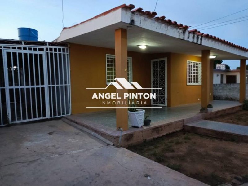 Foto Casa en Venta en Maracaibo, Zulia - U$D 13.500 - CAV244559 - BienesOnLine