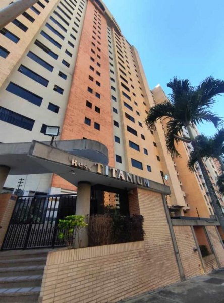 Foto Apartamento en Venta en Valencia, Carabobo - U$D 42.000 - APV232989 - BienesOnLine