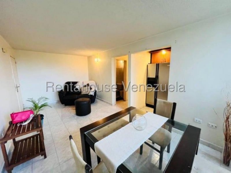 Apartamento en Alquiler en Santiago Mariño Maracay, Aragua