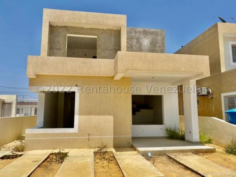 Foto Casa en Venta en Punto Fijo, Falcón - U$D 33.000 - CAV181974 - BienesOnLine