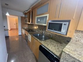Apartamento en Venta en El Picacho San Antonio de Los Altos, Miranda