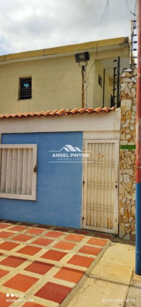 Foto Local en Alquiler en Norte, Maracaibo, Zulia - U$D 120 - LOA244953 - BienesOnLine