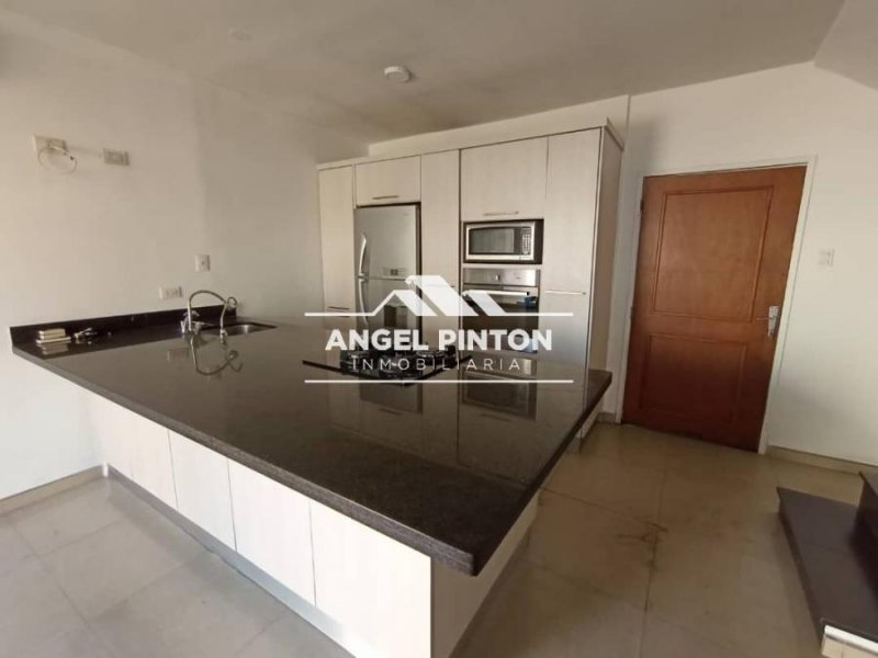 Foto Casa en Venta en Maracaibo, Zulia - U$D 45.000 - CAV243988 - BienesOnLine