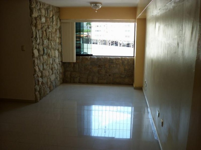 Foto Apartamento en Venta en Urbanización Trigal Norte, Valencia, Carabobo - BsF 581.000 - APV19992 - BienesOnLine