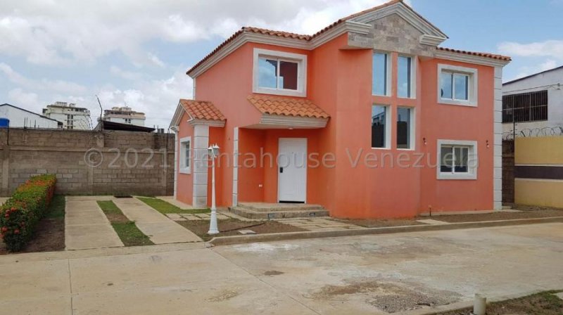 Foto Casa en Venta en Coro, Falcón - U$D 37.000 - CAV169550 - BienesOnLine