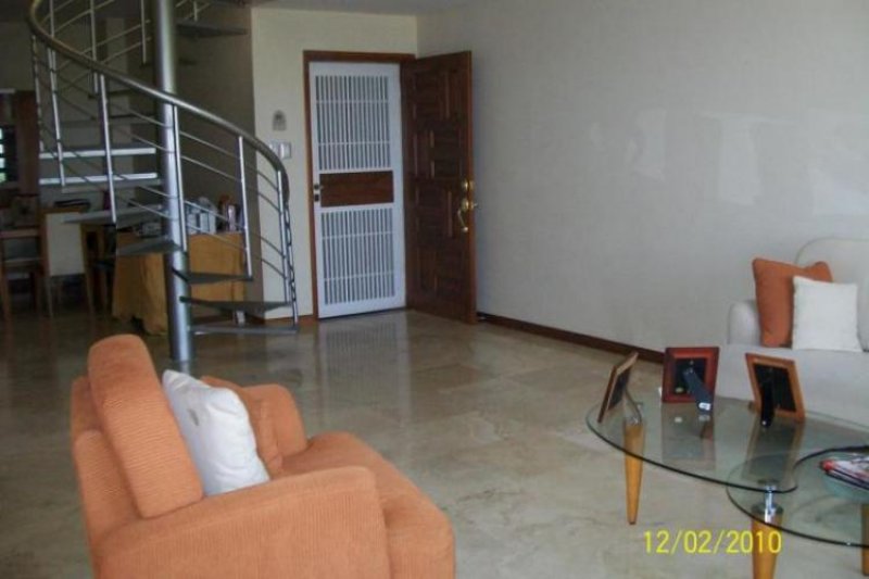 Foto Apartamento en Alquiler en Zapara, Maracaibo, Zulia - BsF 7.500 - APA15832 - BienesOnLine