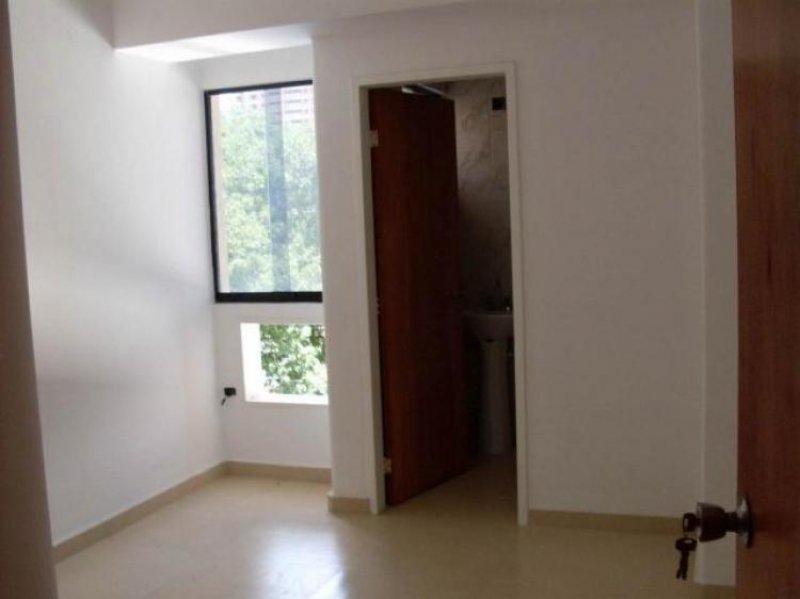 Foto Apartamento en Venta en Centro, Maracay, Aragua - BsF 750.000 - APV36111 - BienesOnLine