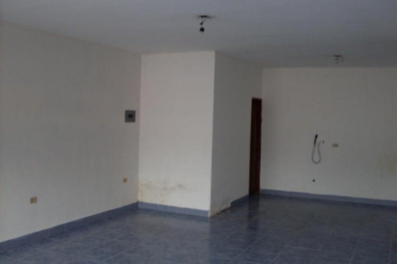 Foto Local en Venta en Maracaibo, Zulia - BsF 250.000 - LOV34505 - BienesOnLine