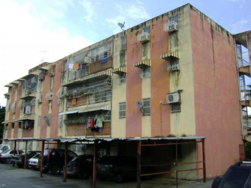 Foto Apartamento en Venta en Caña de Azucar, Maracay, Aragua - BsF 400.000 - APV31769 - BienesOnLine