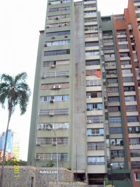 Foto Apartamento en Venta en Urbanización Chaguaramal, Valencia, Carabobo - BsF 700.000 - APV32539 - BienesOnLine