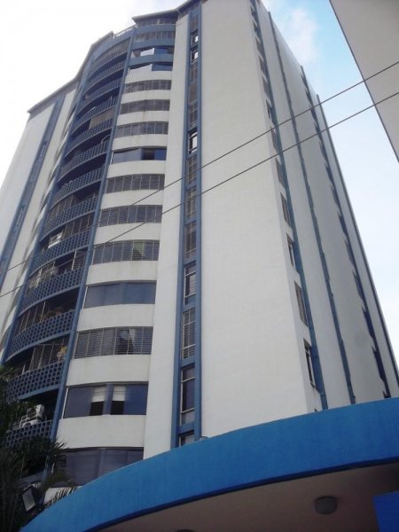 Foto Apartamento en Venta en Naguanagua, Carabobo - BsF 1.000.000 - APV44348 - BienesOnLine