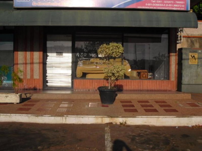 Foto Local en Venta en Maracaibo, Zulia - BsF 5.000 - LOV38255 - BienesOnLine