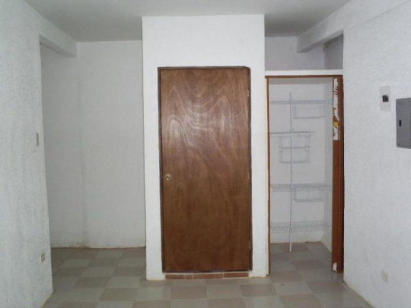 Foto Local en Alquiler en Maracaibo, Zulia - BsF 2.000 - LOA39507 - BienesOnLine