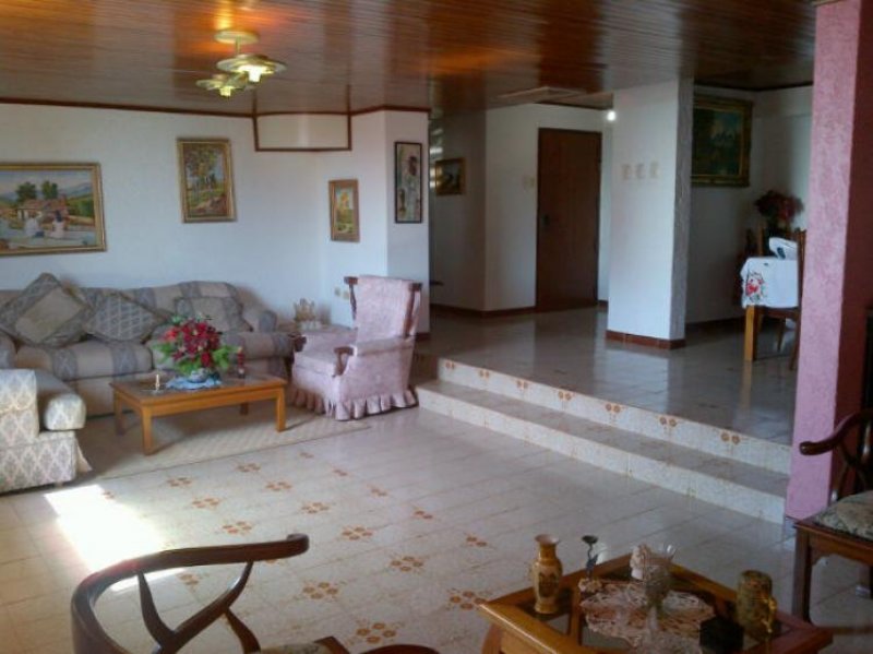 Foto Apartamento en Venta en Maracaibo, Zulia - BsF 1.250.000 - APV42292 - BienesOnLine