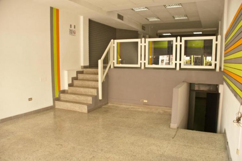 Foto Local en Venta en Maracaibo, Zulia - BsF 7.000.000 - LOV47899 - BienesOnLine