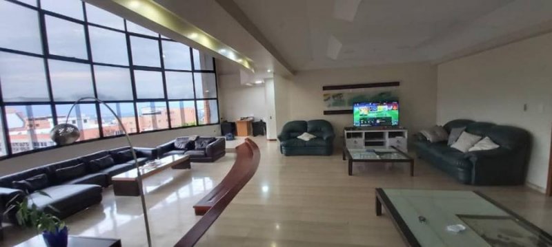 Foto Apartamento en Venta en Valencia, La Trigaleña, Carabobo - U$D 180 - APV195703 - BienesOnLine