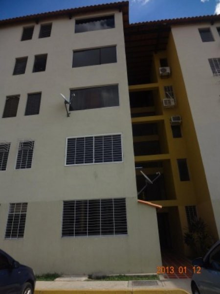 Foto Apartamento en Venta en PARAPARAL, Los Guayos, Carabobo - BsF 610.000 - APV44552 - BienesOnLine