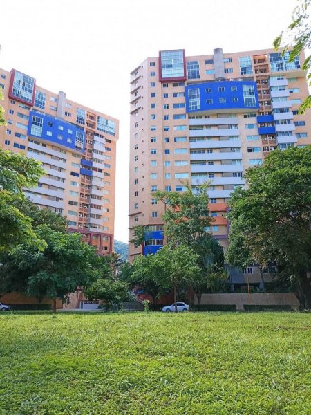 Foto Apartamento en Alquiler en Valencia, La Trigaleña, Carabobo - U$D 350 - APA192170 - BienesOnLine