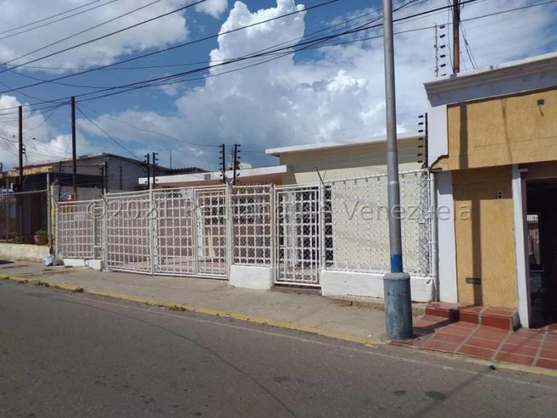 Foto Local en Venta en Maracaibo, Zulia - U$D 14.000 - LOV196439 - BienesOnLine