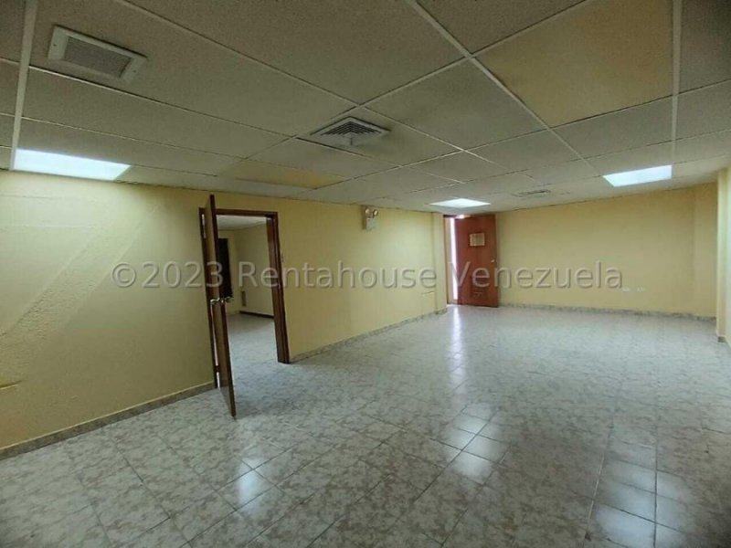 Foto Local en Alquiler en Maracaibo, Zulia - U$D 180 - LOA198310 - BienesOnLine