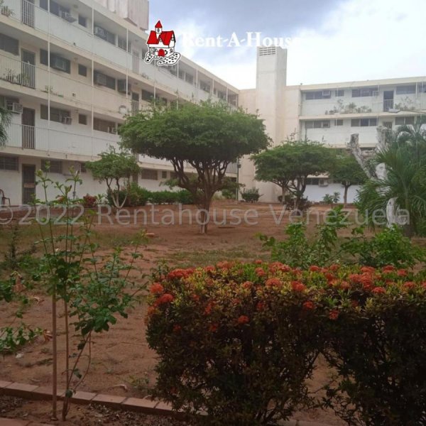 Foto Apartamento en Venta en Maracaibo, Zulia - U$D 12.000 - APV195301 - BienesOnLine