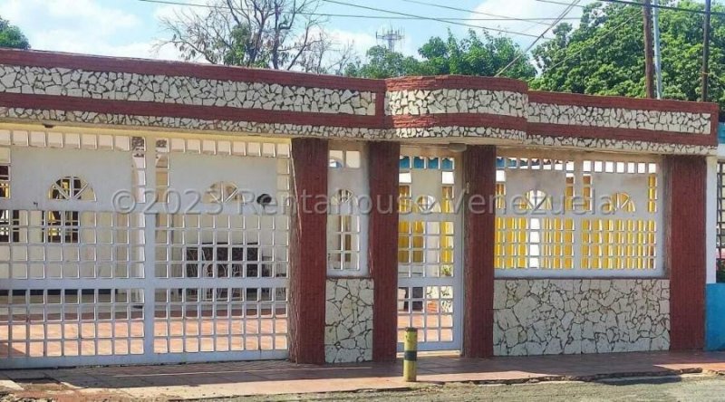 Foto Casa en Venta en Maracaibo, Zulia - U$D 15.000 - CAV200752 - BienesOnLine