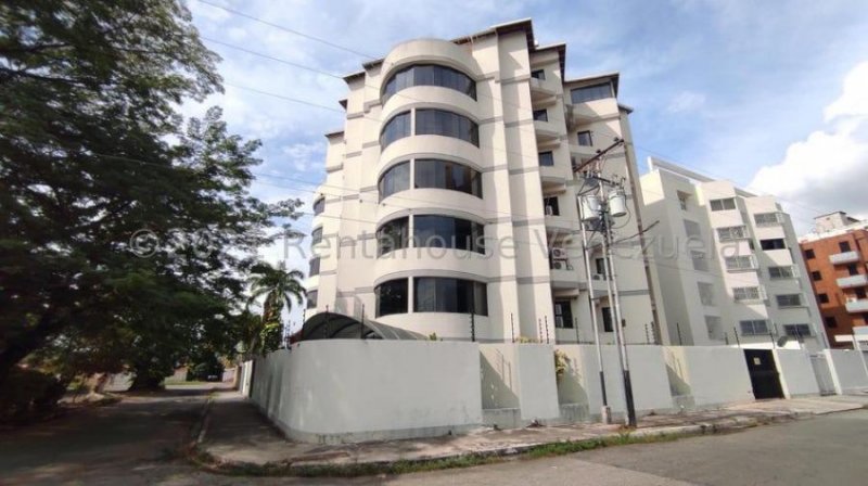 Foto Apartamento en Venta en Maracay, Aragua - U$D 220.000 - APV233554 - BienesOnLine