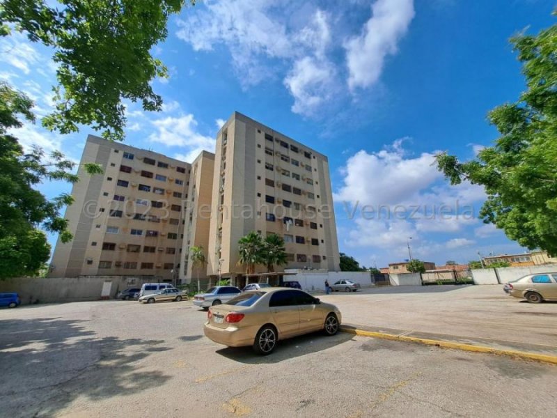 Foto Apartamento en Venta en Maracaibo, Zulia - U$D 7.000 - APV198312 - BienesOnLine