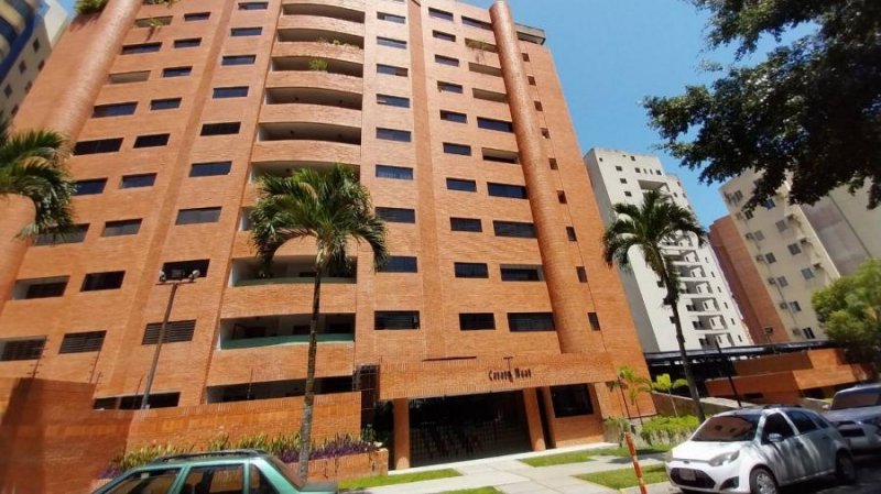 Foto Apartamento en Venta en Valencia, Carabobo - U$D 149.999 - APV225342 - BienesOnLine