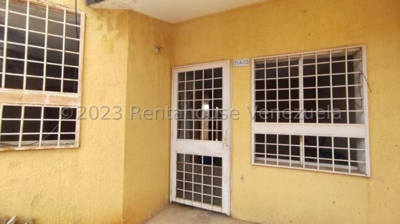 Foto Casa en Venta en Maracaibo, Zulia - U$D 8.000 - CAV202730 - BienesOnLine