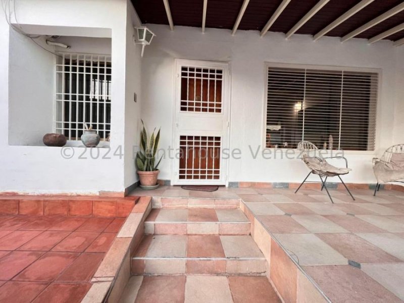 Foto Casa en Venta en Maracay, Aragua - U$D 33.000 - CAV228659 - BienesOnLine