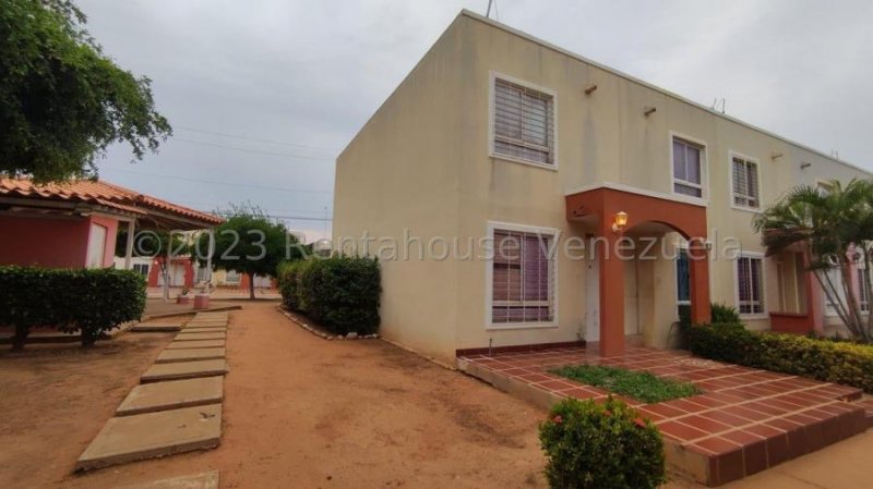 Foto Casa en Venta en Maracaibo, Zulia - U$D 9.500 - CAV208284 - BienesOnLine