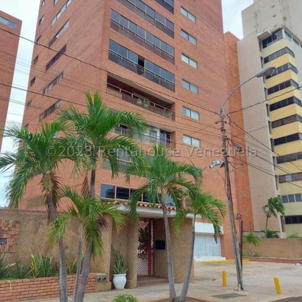 Foto Apartamento en Venta en Maracaibo, Zulia - U$D 40.000 - APV208674 - BienesOnLine