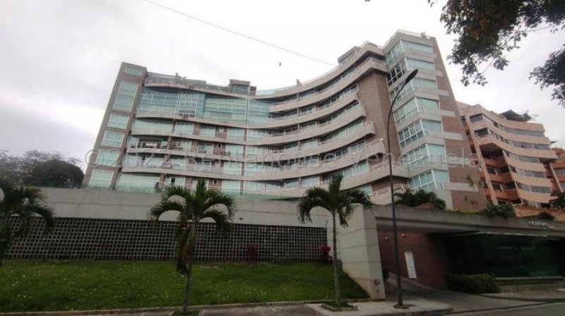 Foto Casa en Venta en El Hatillo, Municipio El Hatillo, Lomas Del Sol, Distrito Federal - U$D 750.000 - CAV188632 - BienesOnLine