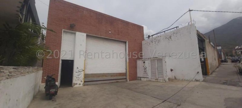 425m2 GALPON AMPLIO EXCELENTE ZONA MLS#23-22672 R A H Pablo Velozo