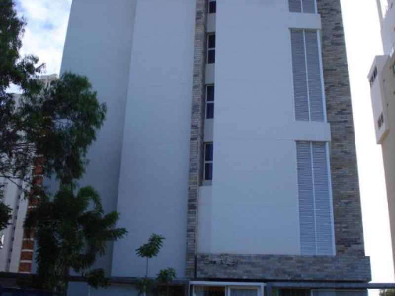 Foto Apartamento en Venta en La Lago, Maracaibo, Zulia - BsF 1.600.000 - APV17235 - BienesOnLine