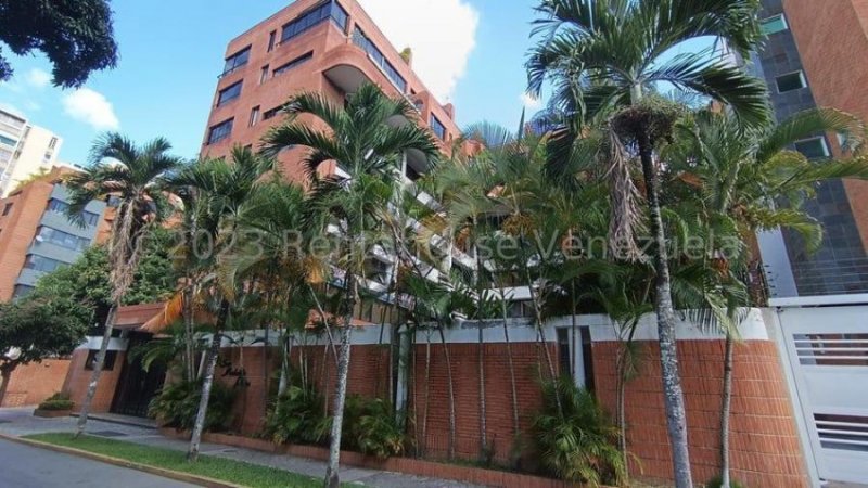 95 m2  HERMOSA VISTA AL AVILA, PISCINA,  VIGILANCIA 24/7 MLS#24-3129 