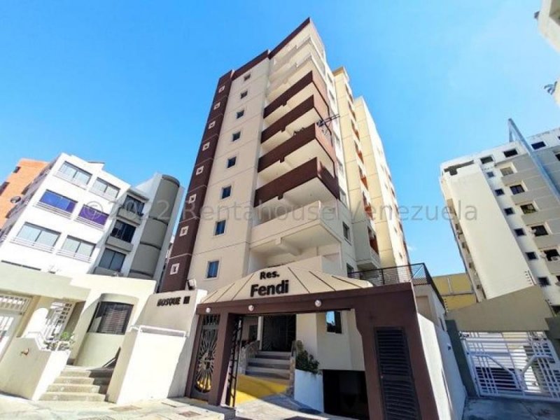 Apartamento en Venta en Las Delicias Maracay, Aragua