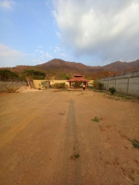 Foto Terreno en Venta en San Diego, Carabobo - U$D 26.500 - TEV171421 - BienesOnLine