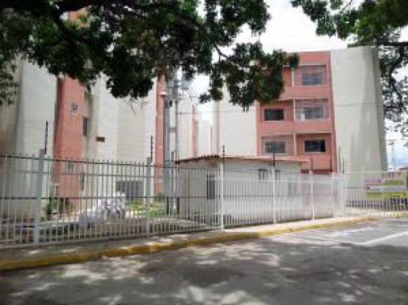 Foto Apartamento en Venta en Maracay, Aragua - BsF 38.000.000 - APV81474 - BienesOnLine