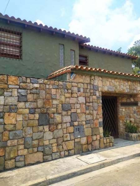 Casa en Venta en Altamira La Entrada, Carabobo