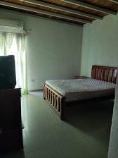 Alquiler de apartamento de 2 niveles amoblado