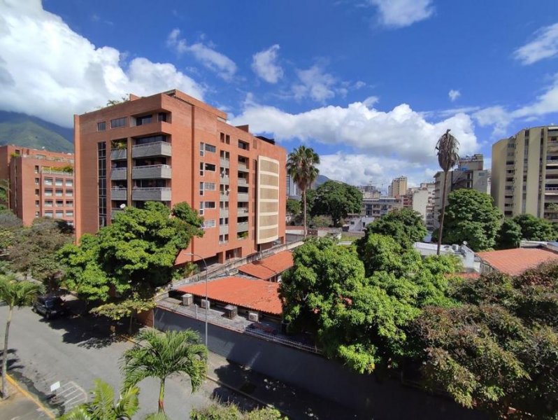 Apartamento en Alquiler en Campo  Alegre Chacao, Miranda