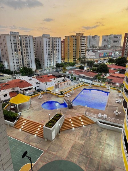 Alquiler de apartamento en C.R Fontana Suite Lecheria