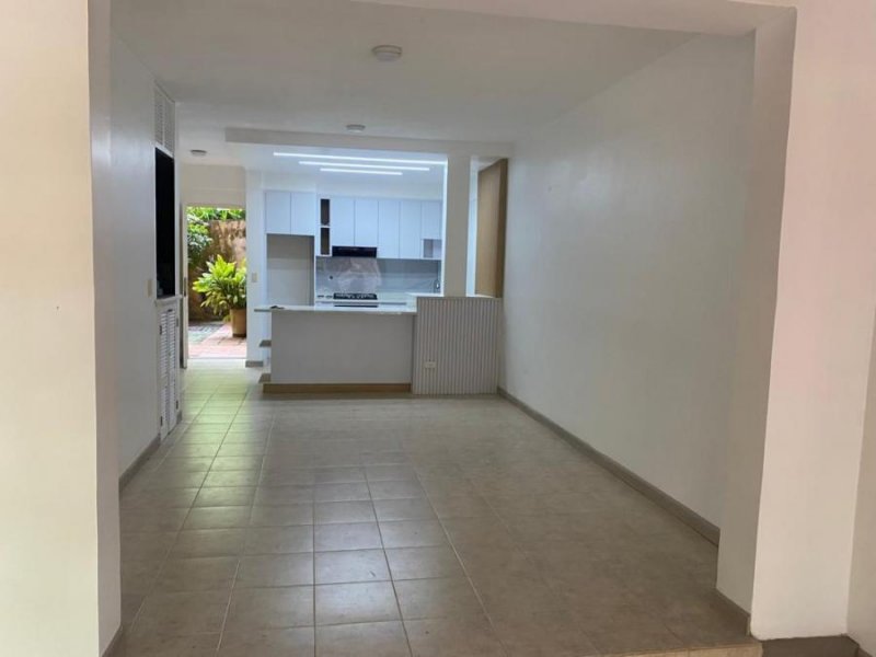 Apartamento en Alquiler en  Valencia, Carabobo