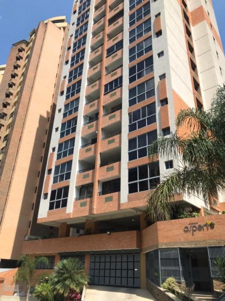 Apartamento en Alquiler en La Trigaleña Valencia, Carabobo