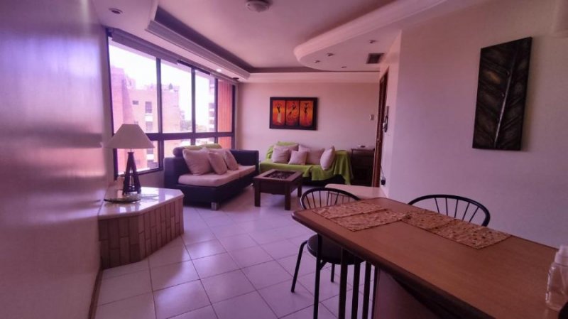 Apartamento en Alquiler en El Milagro Maracaibo, Zulia